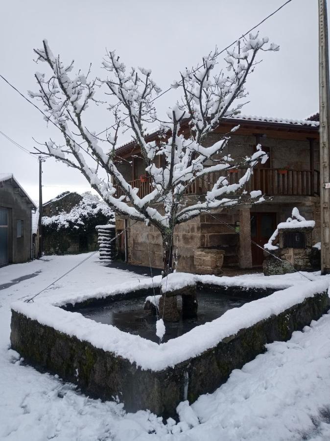 Habitacion Da Moura Maus de Salas ภายนอก รูปภาพ